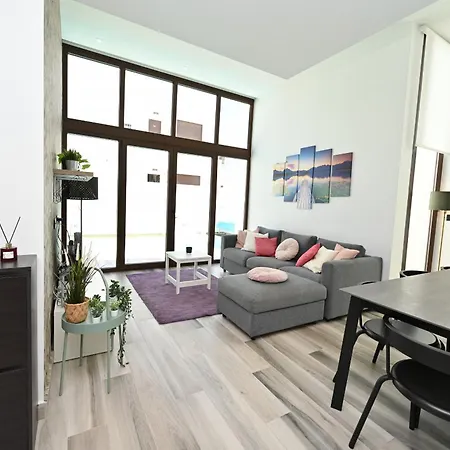 House By United Renters Villa