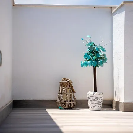 House By United Renters Villa *